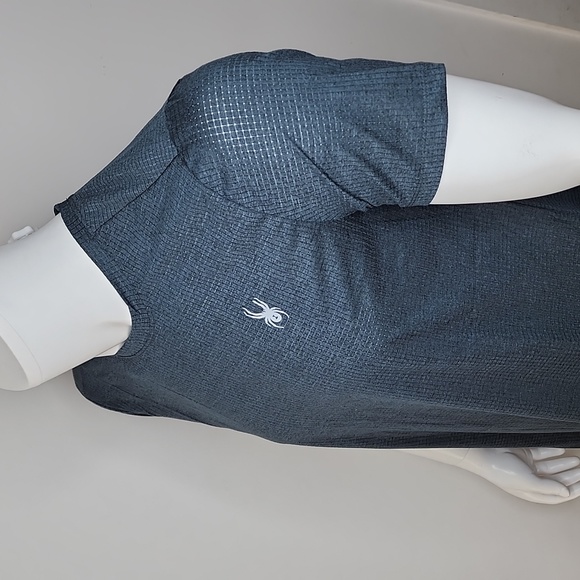 SPYDER ACTIVE MEN'S LARGE TSHIRT, CHARCOAL COLOR - Picture 3 of 9